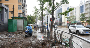 北京：雨中门头沟现场直击