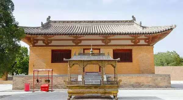 广仁王庙(俗称五龙庙)。我国现存四座唐代木构建筑之一、唯一的唐代道教木构,2001年列为全国重点文物保护单位。 配图2