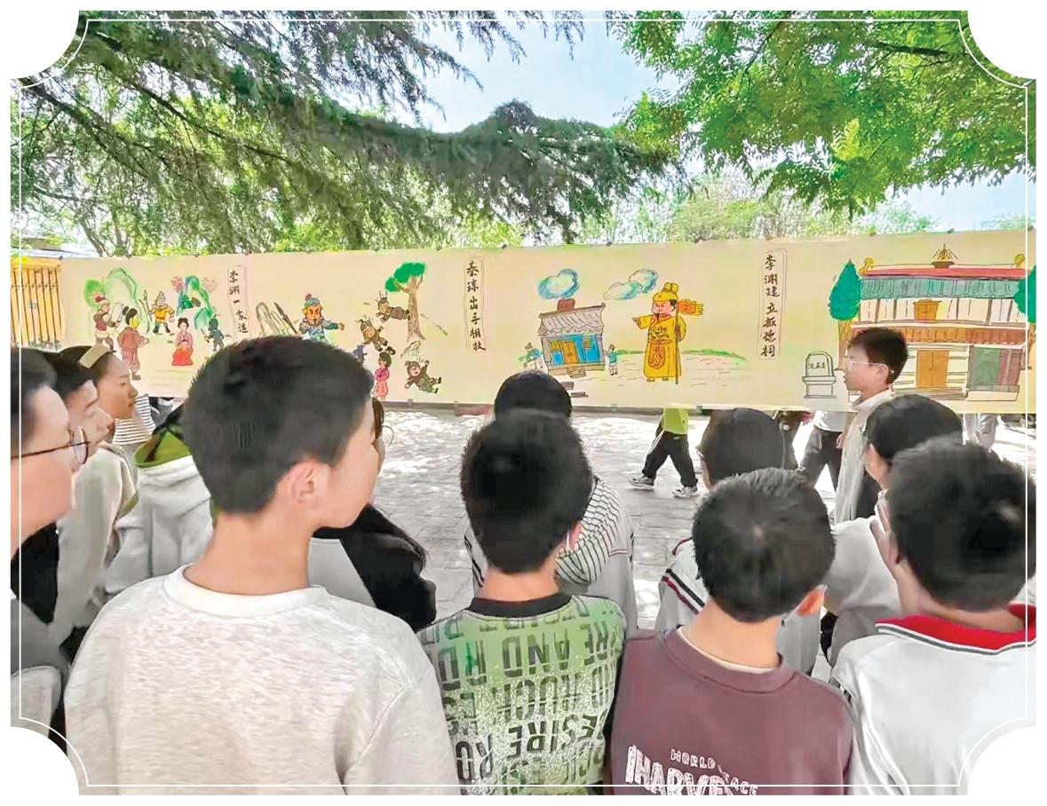《流庆寺的由来》儿童连环画讲演现场。