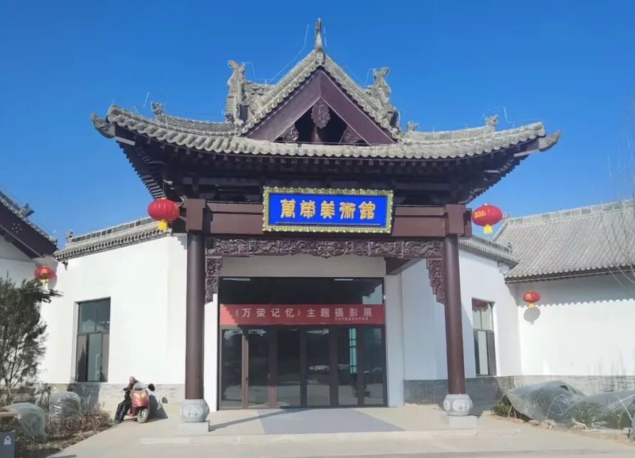配图1