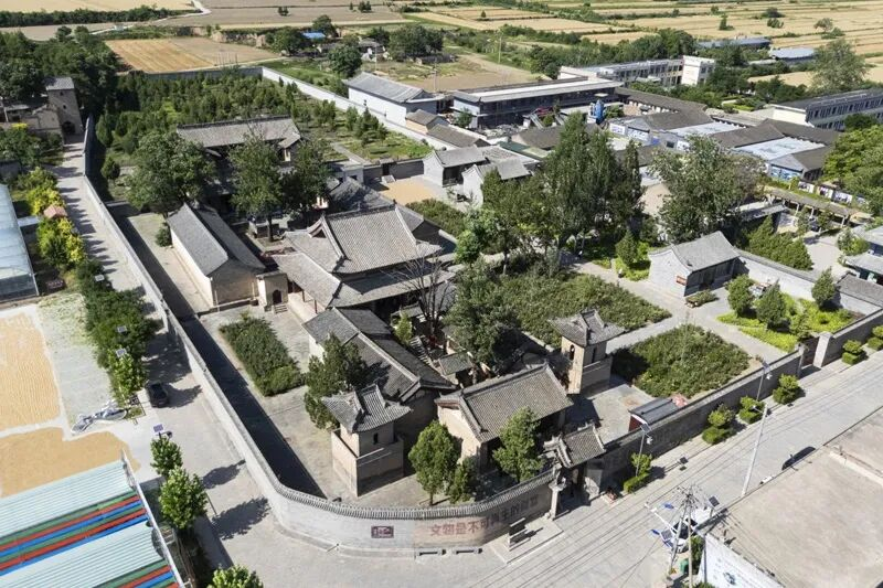 配图1