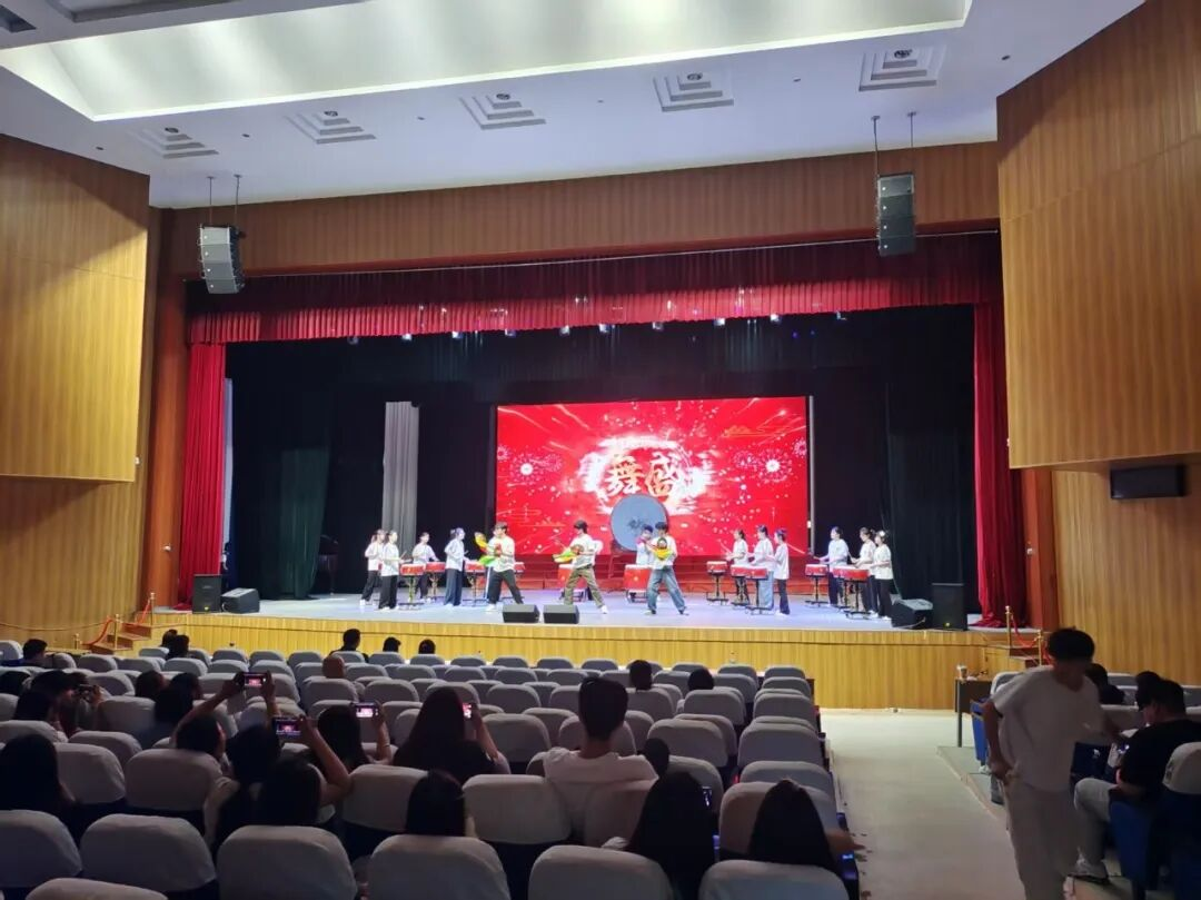 艺术表演类 配图1