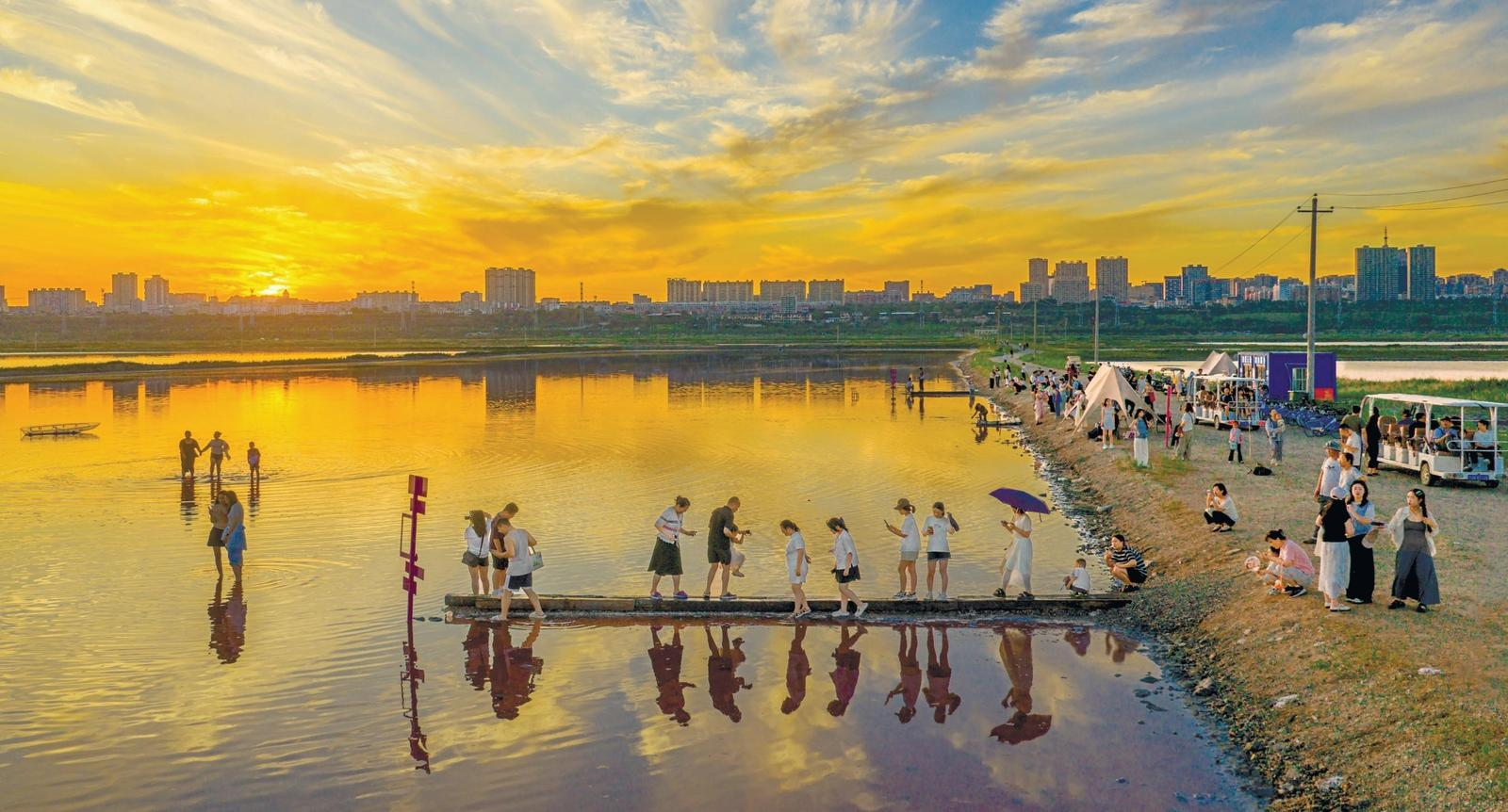 配图1