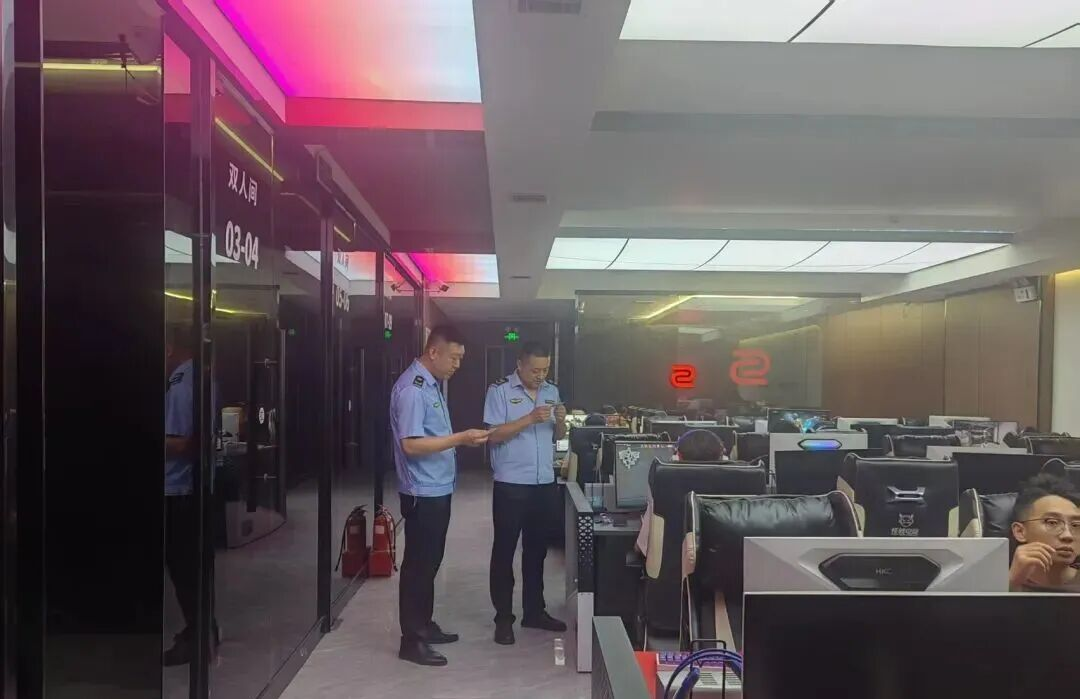 配图2